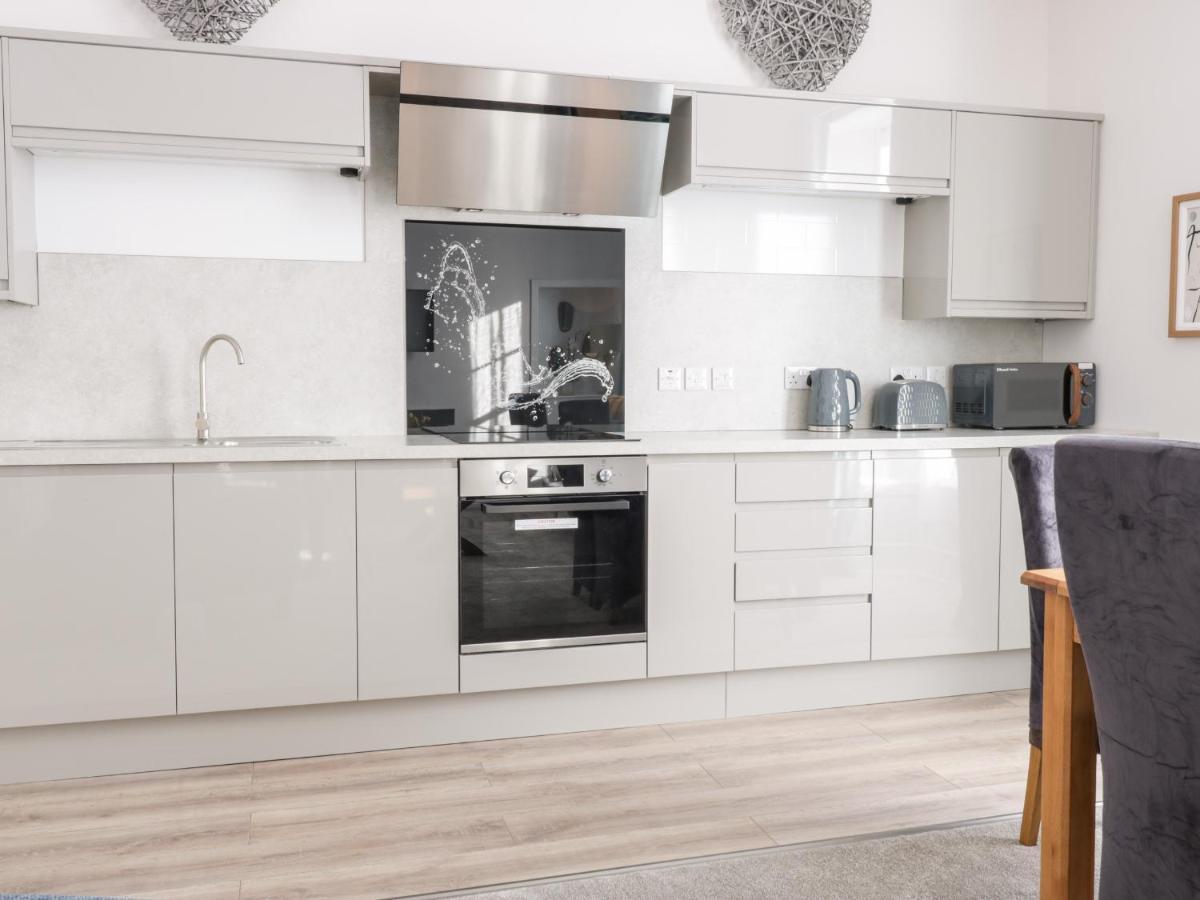 2 Abbey Row Kelso